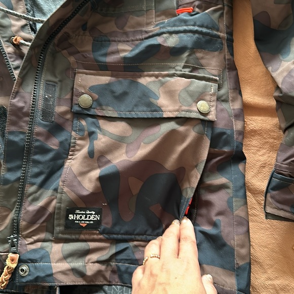 Holden Women’s Snowboard/Ski Coat - Picture 5 of 6